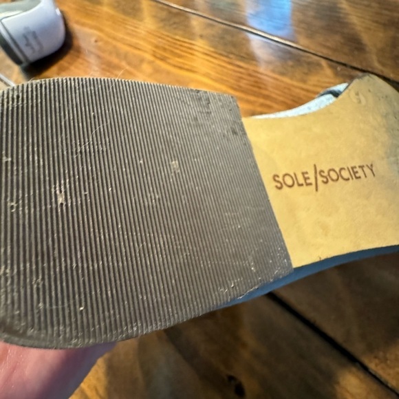 Sole Society Women’s Edie Blue Velvet Point Toe Loafers Flats - Size 7 - Picture 9 of 9